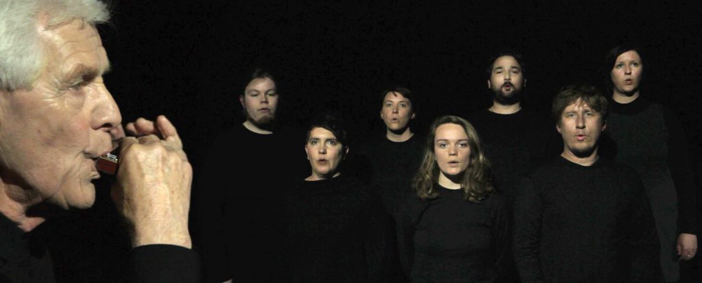 The Endeavour-Harmonica+Choir